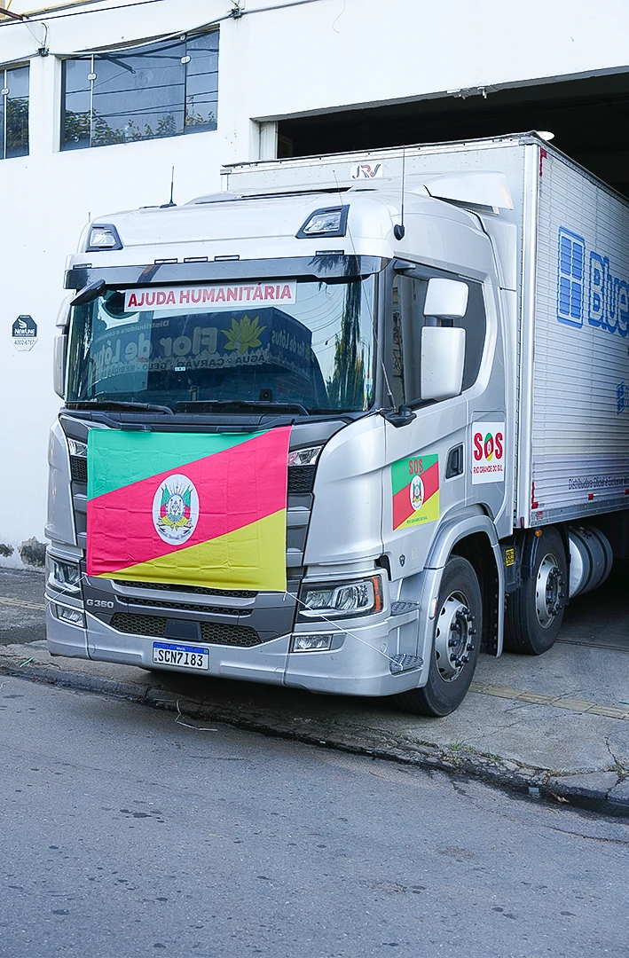 Caminhão partindo para Porto Alegre